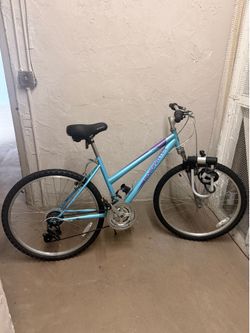 🚲🔥 BIKE BUNDLE FOR SALE – READY TO RIDE + ACCESSORIES INCLUDED 🔥🚲