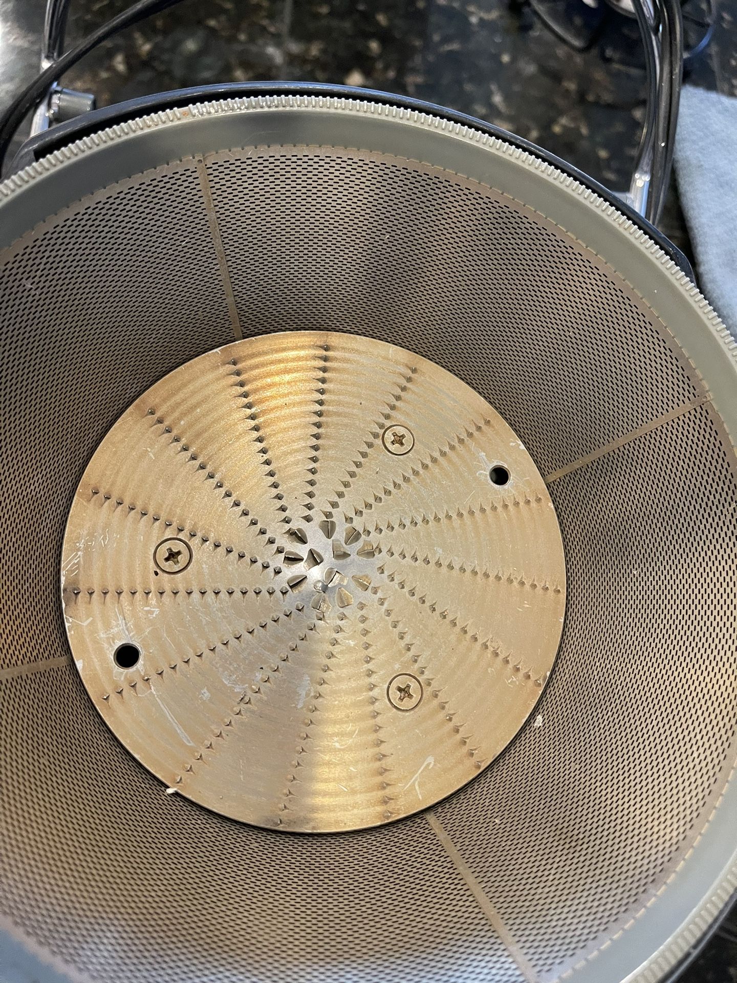 Jack LaLanne’s Power Juicer E1188. 120 V for Sale in Winchester, CA