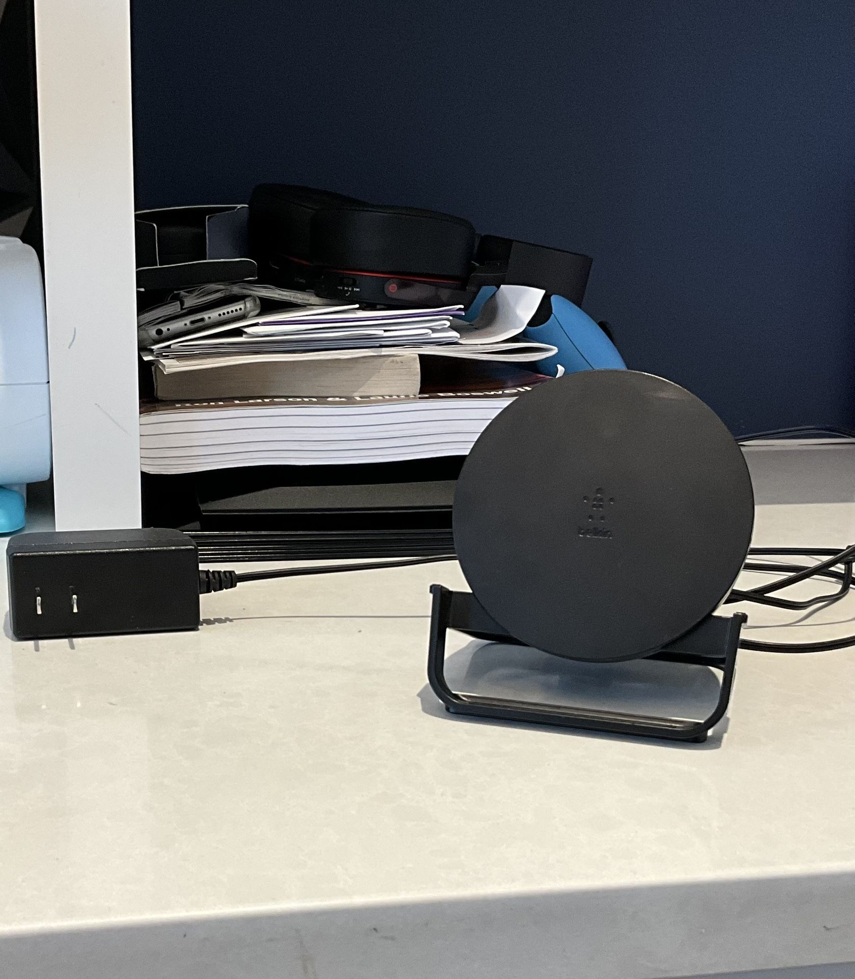 Belkin Wireless Charger + Bluetooth Speaker – 2-in-1 Combo