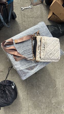 Steve Maddam handbag