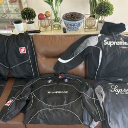 Supreme Tracksuit/windbreakers