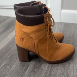 Size 9 Timbaland Boots 