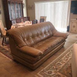 Line JT Mur Leather Couch