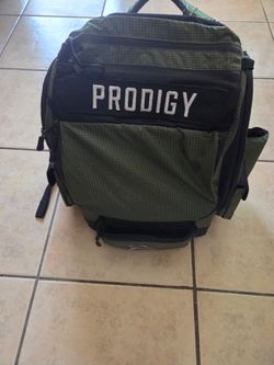 Prodigy disc golf backpack
