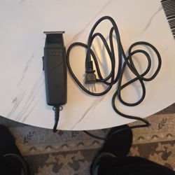 Andis Styliner 2 Trimmer