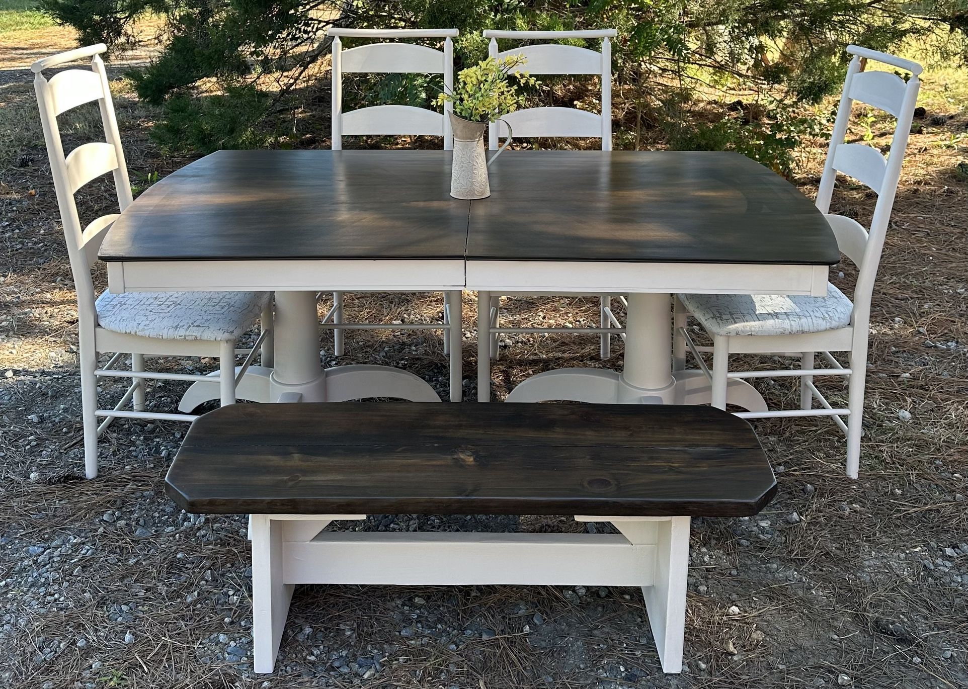 Table ,bench And 4 Chairs 