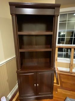 Bookshelf