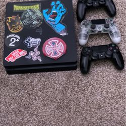 Ps4 3 Controllers, 10 Games