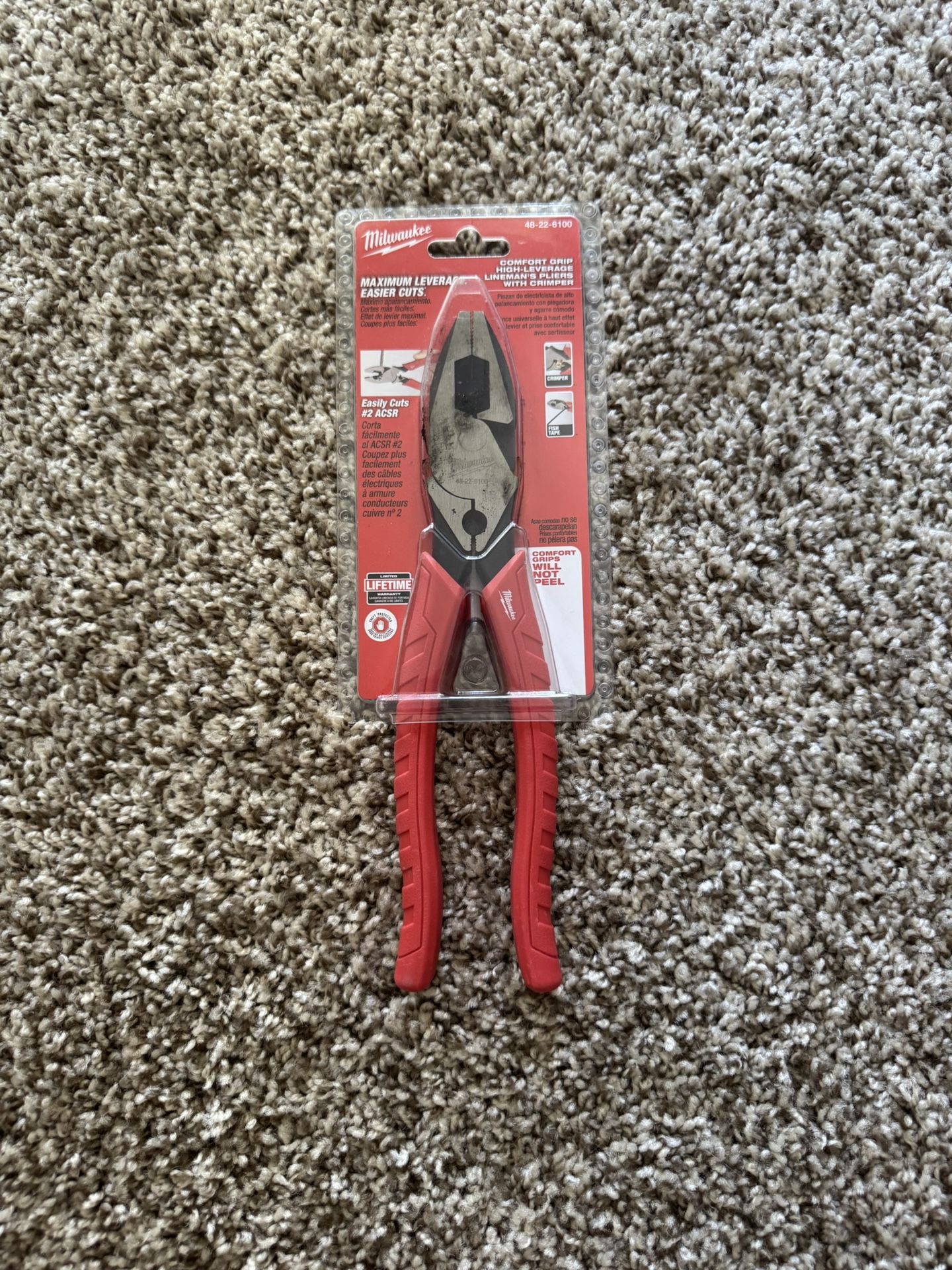 Milwaukee 9-Inch Iron Carbide Edge High Leverage Lineman's Pliers