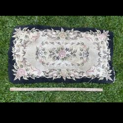 VTG c1920's-1940's Floral Hooked Area Rug 42" x 22"
