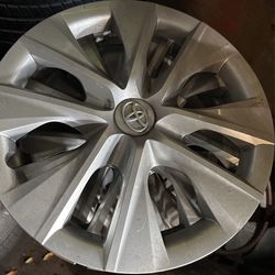 Toyota Hub Caps 