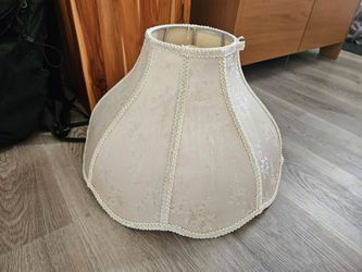 Vintage Scalloped Lamp Shade