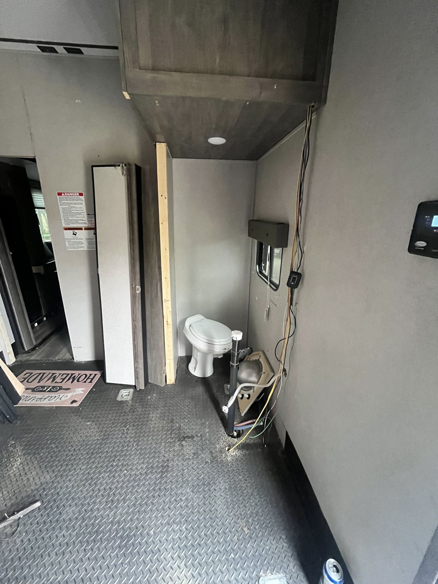 Fifth Wheel Special Space To Get 16ft Cargo