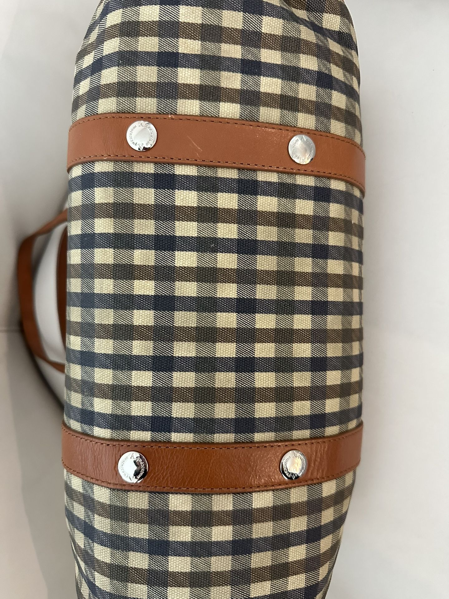 Vintage Aquascutum London