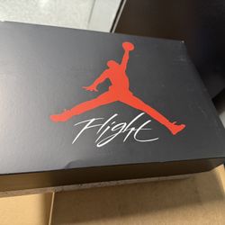 Jordan 4 White Cement -M9