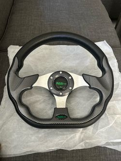 Quick release steering wheel