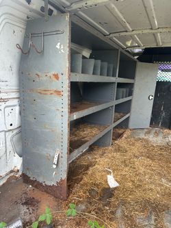 Van tool shelf ￼