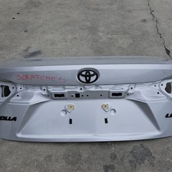 2020 2021 2022 Toyota Corolla Rear Trunk OEM USED 