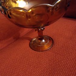 Vintage Indiana Glass Amber Teardrop Pedestal Bowl With Scallop Rims No Chips No Scratches No Cracks