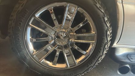 Rim and tire