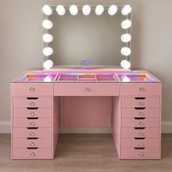 ✨ White LED Vanity with Bluetooth Mirror ✨
Beautiful white vanity featuring 11 spacious drawers, built-in LED lighting on every drawer and the top, pl