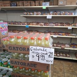 Smart  Bargin  S  Riverside Ave Rialto, CA,  92376