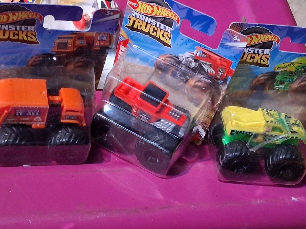 Hotwheels/ 10 Per Package Not All Best Offer One Or all