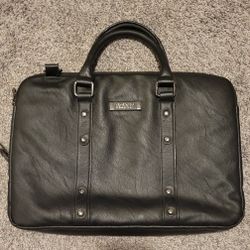 Kenneth Cole Reaction Slim Laptop Or Messenger Bag/Purse (Black)