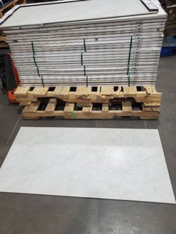 Tile Porcelain 390 square feet new