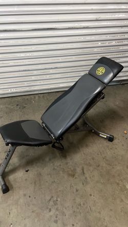 Adjustable work out bench