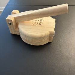 Wood Tortilla Press - Lo De Mexico brand