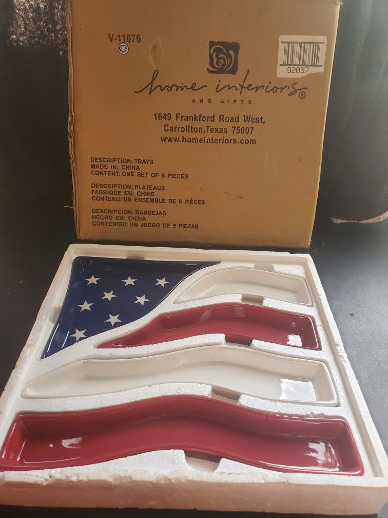 Home Interiors Stars & Stripes American Flag 5 pc Ceramic Snack Set -New in box