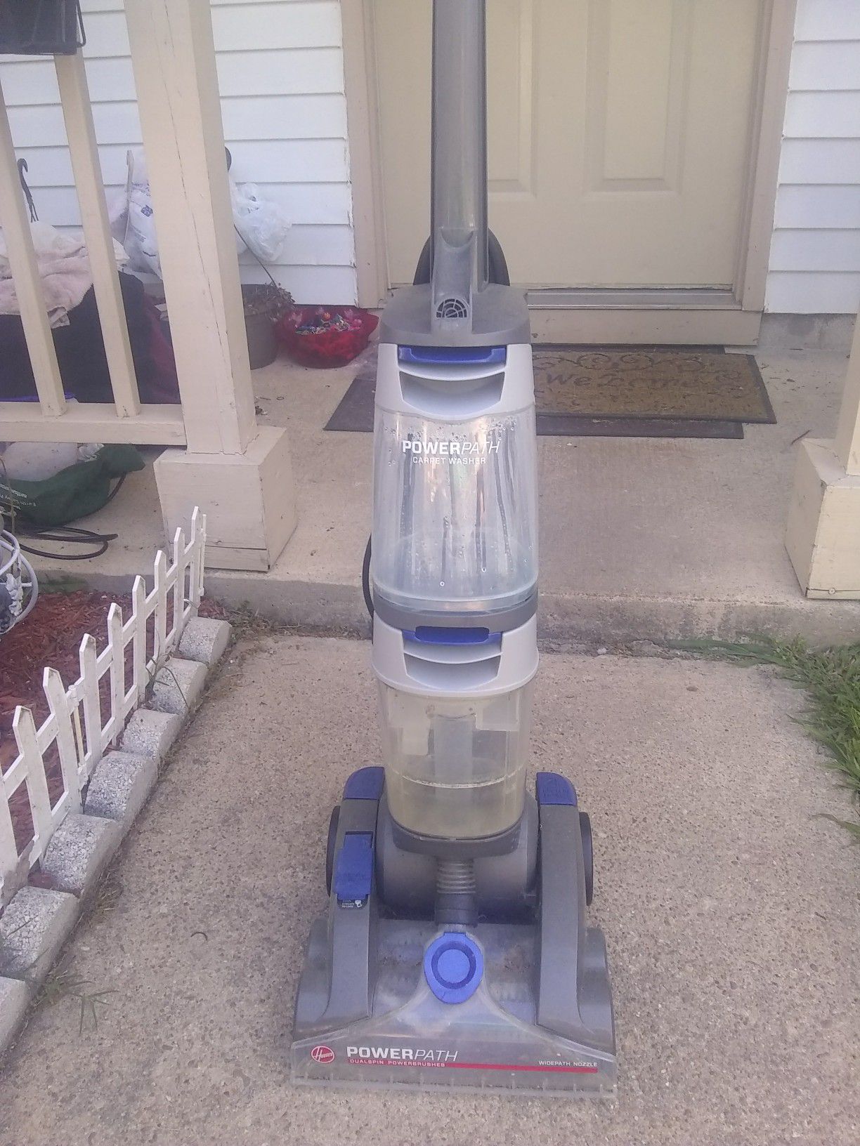 HOOVER POWER PATH CARPET WASHER