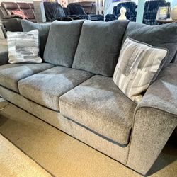 🔥 Hottest Holiday Sale at Alex Furniture & Mattress! 🔥