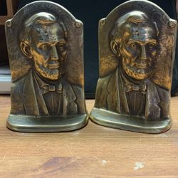 Abraham Lincoln book ends