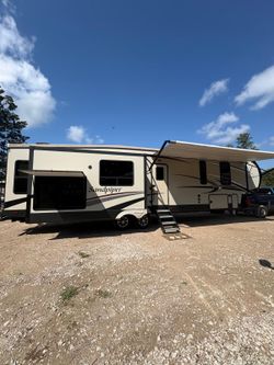 2017 Sandpiper by Forest River 372LOK