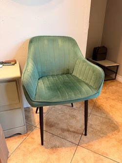 Green Velvet Accent Chair with Metal Legs