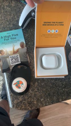 AirPod 4s New Out of box with receipt
