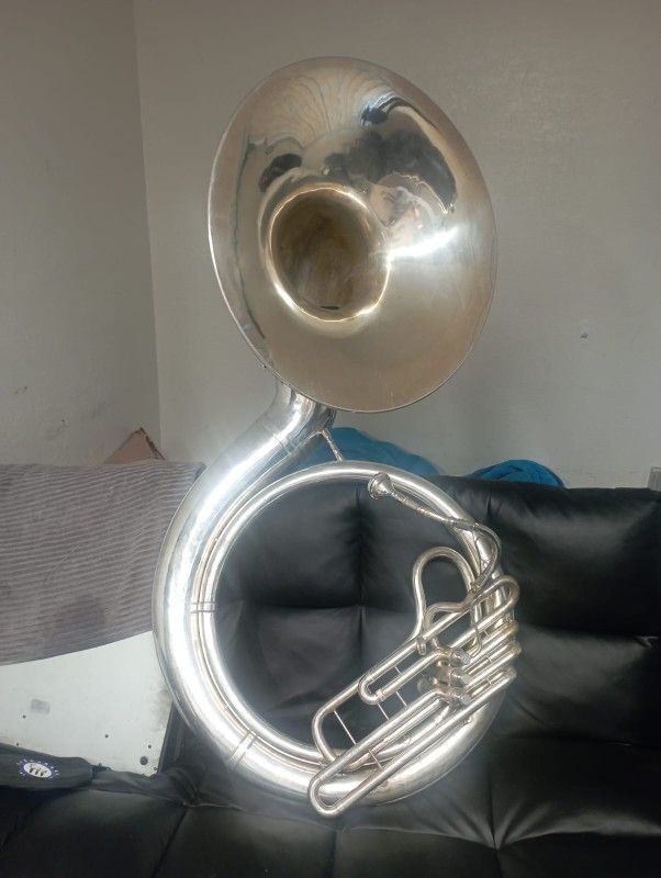 Tuba Conn 14k