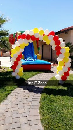 Balloon arch