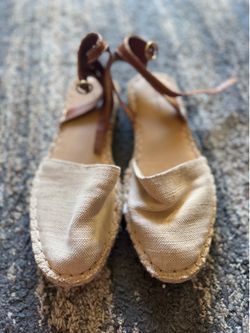 Size 8 slip on ankle strap sandals