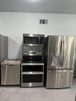 GE Kitchen Appliance Set 