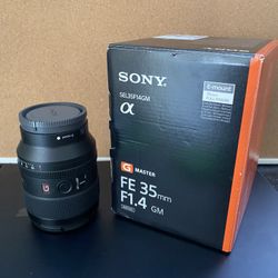 Sony FE 35mm F 1.4 GM lens