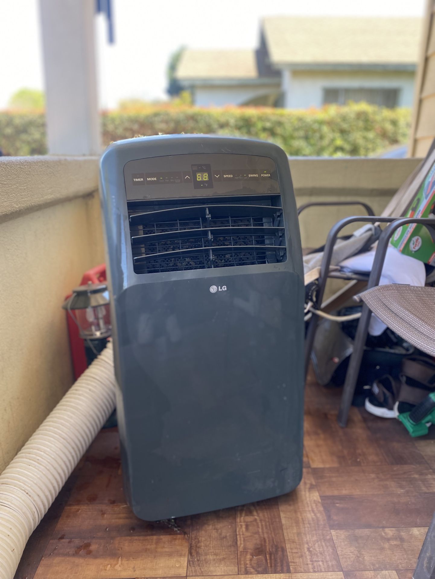 LG PORTABLE AC