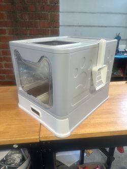 Gefryco Litter Box with Lid for Small to Medium Cats