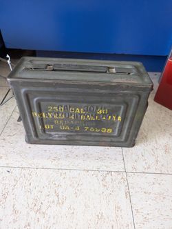 WWII 30Mi Caliber Ammd Box