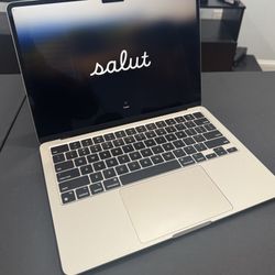 Apple - MacBook Air 13-inch Laptop - M3 chip Built for Apple Intelligence - 8GB Memory - 256GB SSD - Starlight