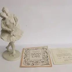 Franklin Mint Bisque Porcelain Ballet Sculpture Swan Lake 9.5 In. Ltd. Ed. 