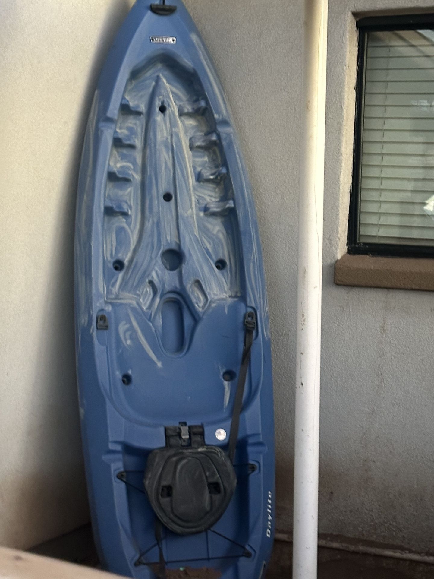 Lifetime Daylite 8 ft Sit-on-Top Kayak.