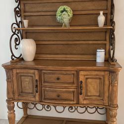 Bakers Rack (Furniture)